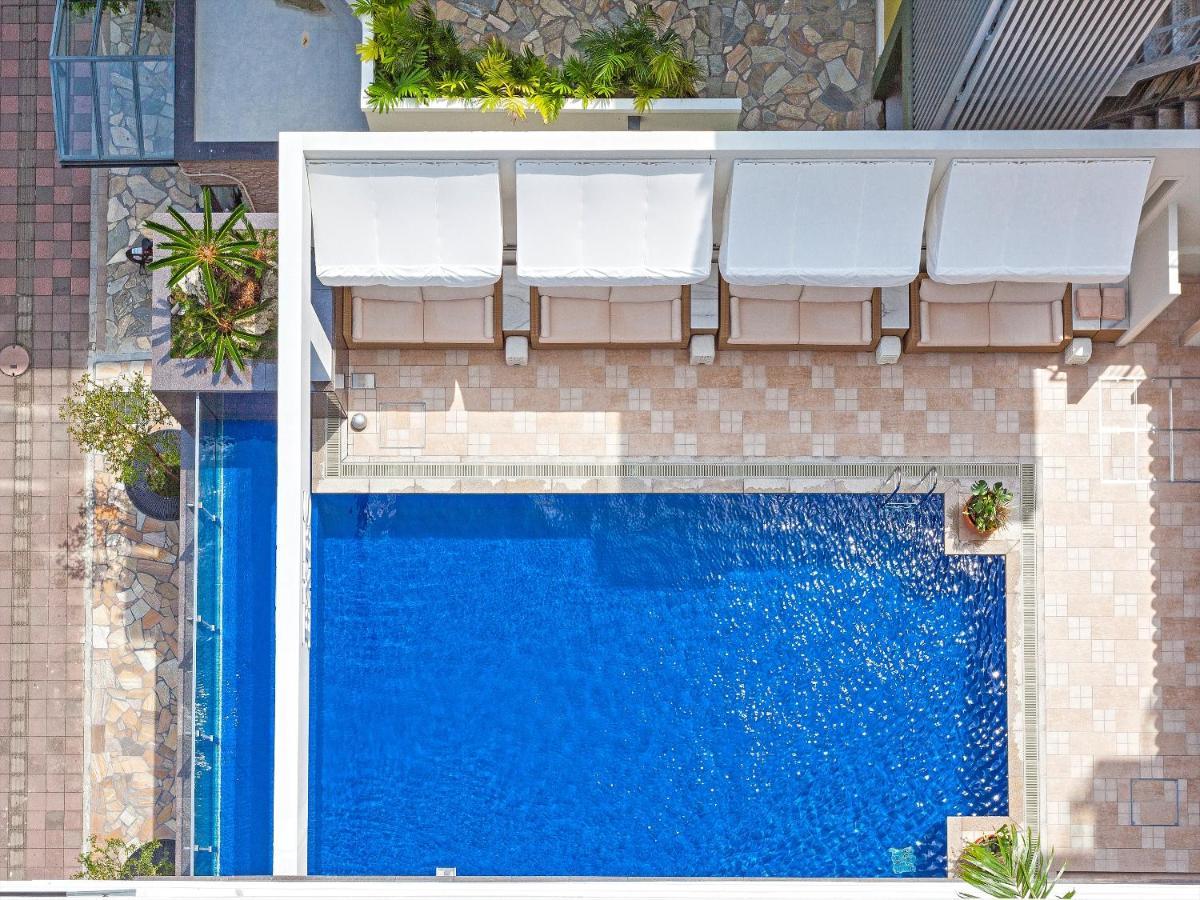 Okinawa Exes Naha Hotel Exterior foto